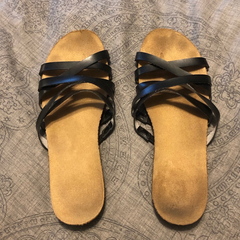 Black strap sandals